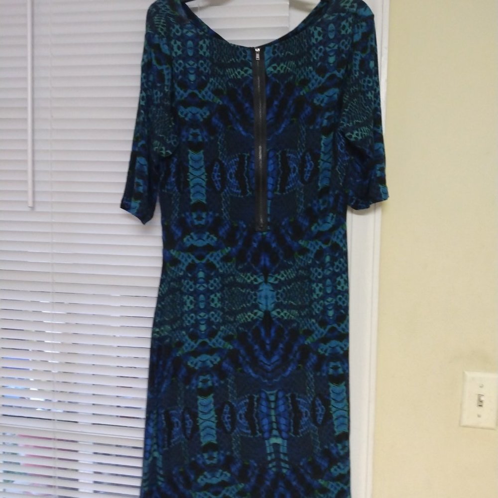 ❤️ROBERT GRAHAM HILA Blue Snake Print Jersey Drape Neck Sheath Midi Dress …